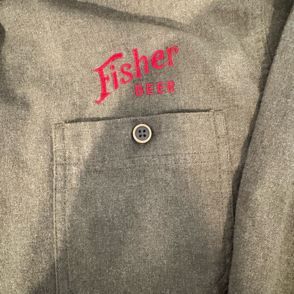 Size XL Weatherproof Vintage Gray Shirt with Red Lining